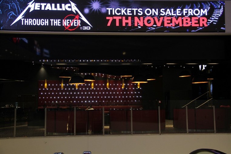 Avant Premiere of Metallica Through The Never